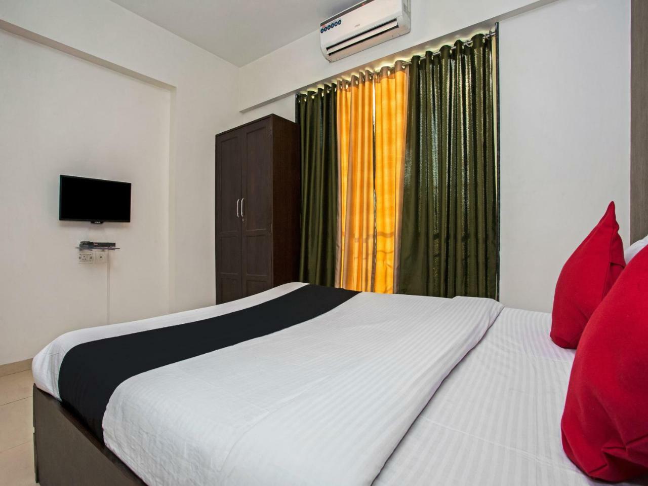 Hotel Iris Suites, Navi Mumbai Ngoại thất bức ảnh