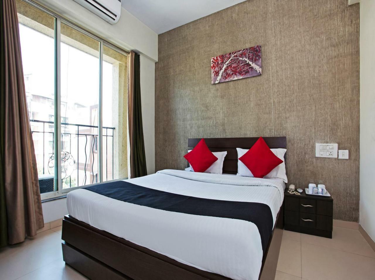 Hotel Iris Suites, Navi Mumbai Ngoại thất bức ảnh